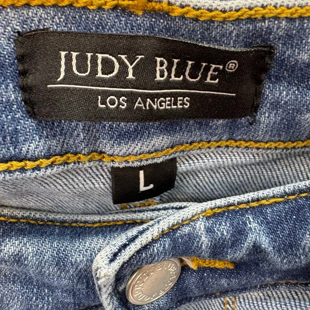 Judy‎ Blue Women's Sz Large Two-Tone Wash High Rise Denim Shorts Casual Summer